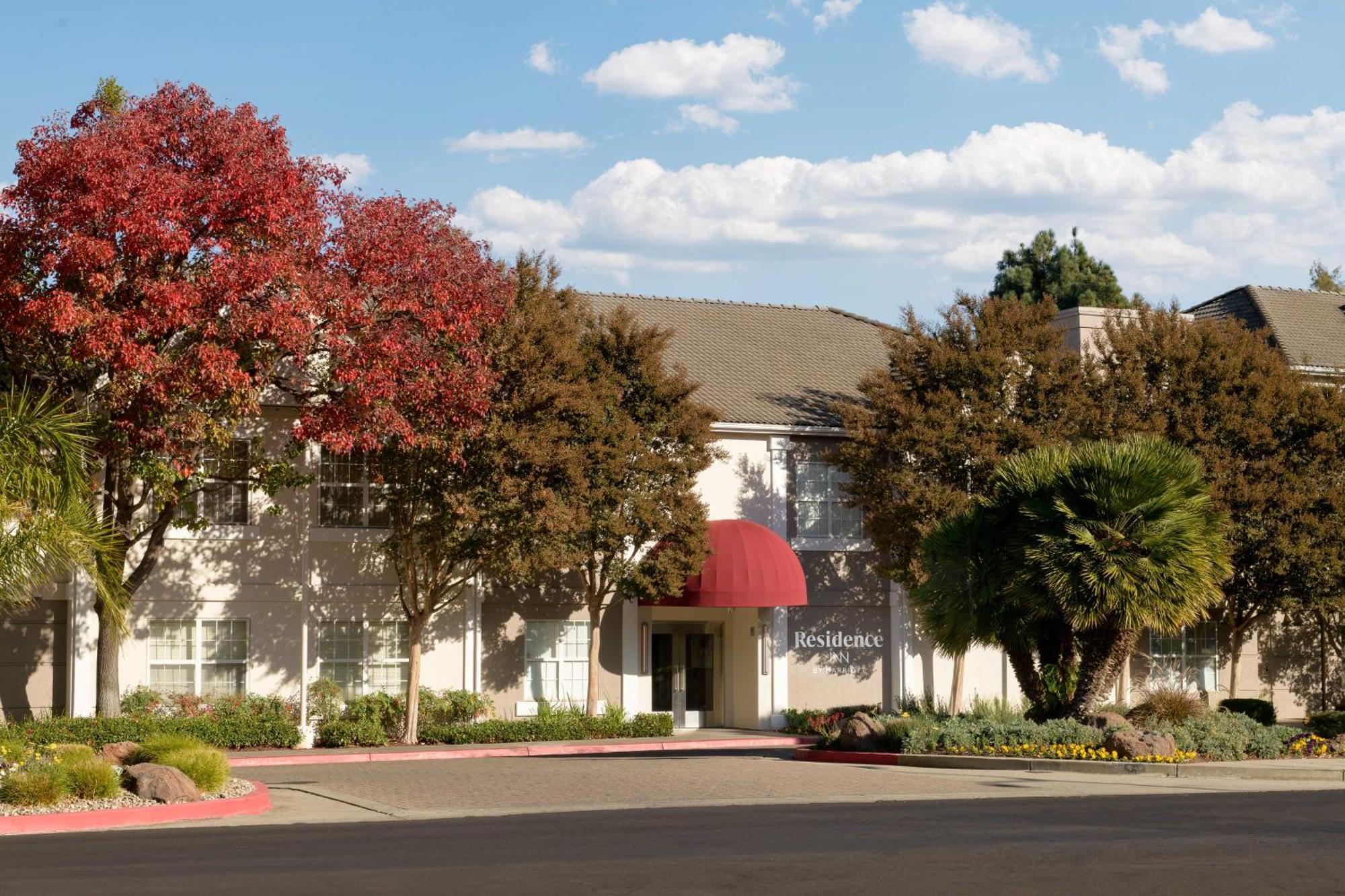 Residence Inn Pleasanton 3*