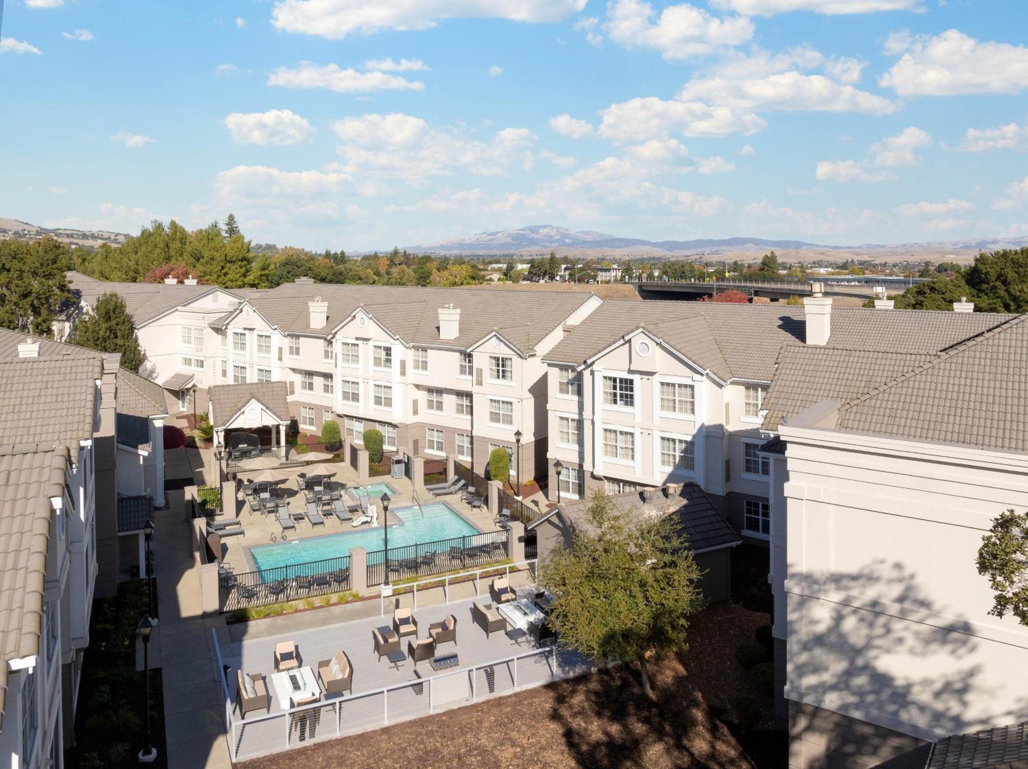 Residence Inn Pleasanton Hotel